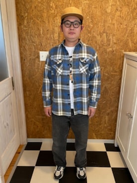 「Carhartt（カーハート）のアイテム（帽子）」を使った、ラッキーさん（メンズ・165cm）の春コーディネート