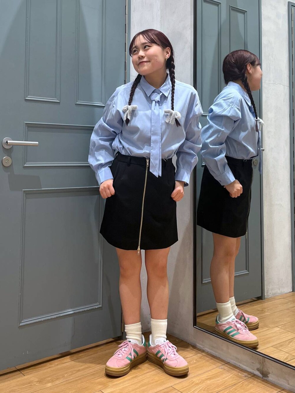 ウールライクZIPミニスカート 284374を使った人気ファッション