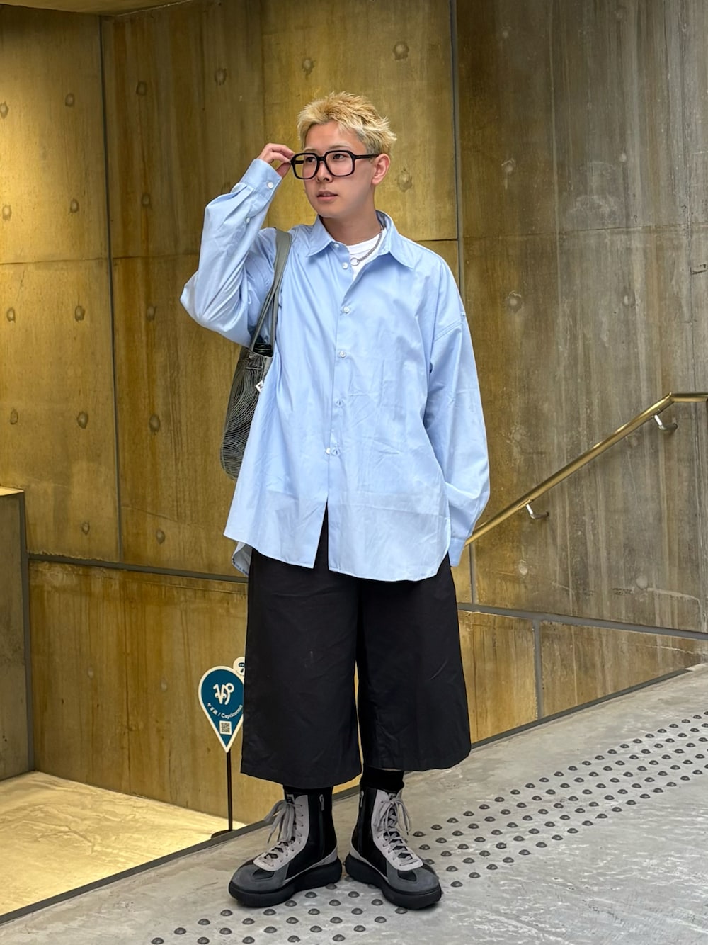 きよさんの「DELECITY BOOT / デレシティ ブーツ（Onitsuka Tiger）」を使ったコーディネートの1枚目の写真