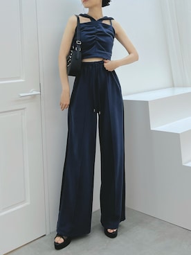 「EATME（イートミー）のアイテム（サンダル）」を使った、LAMさん（レディース・162cm）の秋コーディネート