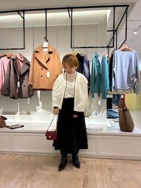 「NOLLEY’S（ノーリーズ）の《手洗い可能》18GマレーゆったりVネックカーディガン（针织衫/披肩、ホワイト系）」を使った、nolhamadaさん（レディース・153cm）の秋コーディネート