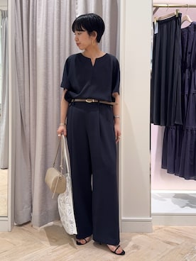 「NOLLEY’S Sophi（ノーリーズソフィ）の《セットアップ対応》NEW morisachiウォッシャブルツイルケープ風ブラウス（シャツ/ブラウス、ブルー系）」を使った、nol takemoriさん（レディース・154cm）の夏コーディネート