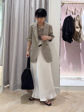 「NOLLEY’S Sophi（ノーリーズソフィ）のウォッシャブルリネンライクオーバージャケット（テーラードジャケット、ベージュ系）」を使った、nol takemoriさん（レディース・154cm）の春コーディネート