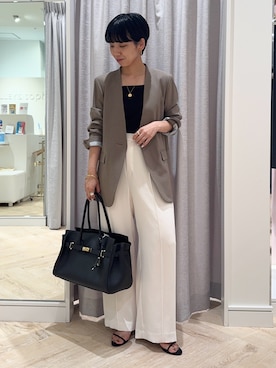 「アイテム（ノーカラージャケット）」を使った、nol takemoriさん（レディース・154cm）の秋コーディネート
