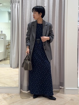 「MAQWEL（マクウェル）の【MAQWEL/マクウェル】Flower Waffleショルダーパッドワンピース（ワンピース、ブルー系）」を使った、nol takemoriさん（レディース・154cm）の秋コーディネート