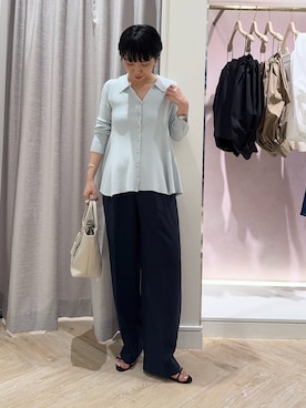 「NOLLEY’S Sophi（ノーリーズソフィ）の《手洗い可能》リブフレアスキッパーポロ襟カーディガン（カーディガン/ボレロ、ブルー系）」を使った、nol takemoriさん（レディース・154cm）の春コーディネート