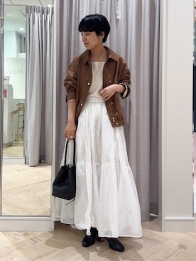 「アイテム（タンクトップ）」を使った、nol takemoriさん（レディース・154cm）の秋コーディネート