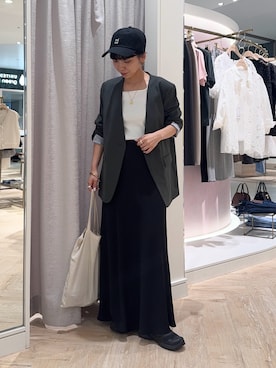 「アイテム（ノーカラージャケット）」を使った、nol takemoriさん（レディース・154cm）の秋コーディネート