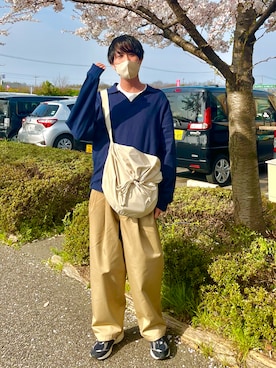 「UNIQLO（ユニクロ）のアイテム（バッグ）」を使った、うめだこうへいさん（メンズ・177cm）の春コーディネート