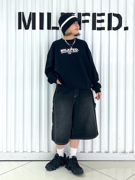 「NEW ERA（ニューエラ）のアイテム（ハット）」を使った、KARIN®︎さん（レディース・155cm）の秋コーディネート