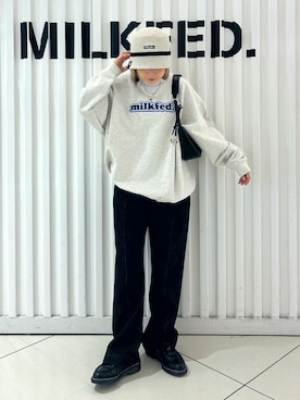 「NEW ERA（ニューエラ）のアイテム（ハット）」を使った、KARIN®︎さん（レディース・155cm）の秋コーディネート