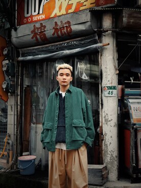 「アイテム（チノパンツ、その他）」を使った、程さん（メンズ・181cm）の冬コーディネート