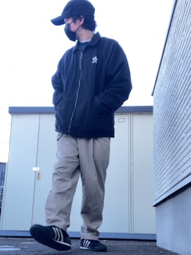 「DOCKERS（ドッカーズ）のアイテム（パンツ）」を使った、りょうすけ　RYMSさん（メンズ・176cm）の冬コーディネート