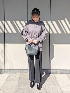 「スリット」｜「アイテム（パンツ）」を使った、ひろみさん（レディース・162cm）の冬コーディネート