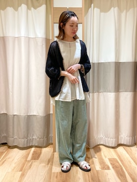 アオタニさんのコーディネート