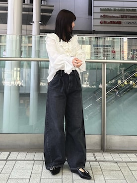 「Ungrid（アングリッド）のウエストタックカーブデニム（デニムパンツ）」を使った、齊藤季梨さん（レディース・164cm）の春コーディネート