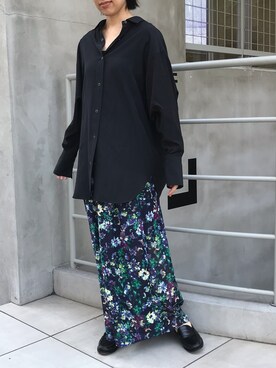 「花柄パンツ」｜yさん（レディース・162cm）の秋コーディネート