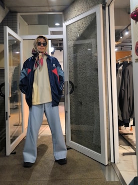 「アイテム（ナイロンジャケット）」を使った、IZZET〔イゼット〕さん（メンズ・180cm）の秋コーディネート