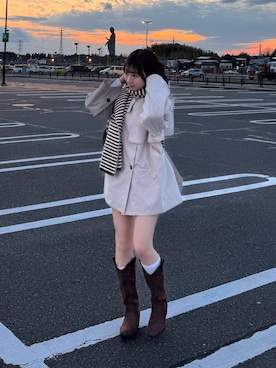「THECOLDESTMOMENT（ザコールデストモーメント）のTCM mini logo stripe muffler (brown/cream)（マフラー、その他）」を使った、ちひろさん（レディース・153cm）の春コーディネート