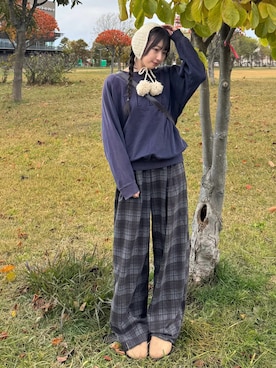 「アイテム（サンダル）」を使った、ちひろさん（レディース・153cm）の秋コーディネート