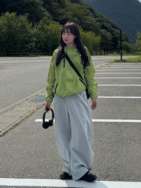 「アイテム（スウェットパンツ）」を使った、ちひろさん（レディース・153cm）の秋コーディネート