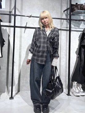 「PAGEBOY（ページボーイ）のレースアップトラックブーツ【ストレッチ/抗菌防臭/軽量/美脚】（ブーツ、ブラック系）」を使った、さとみんさんの秋コーディネート