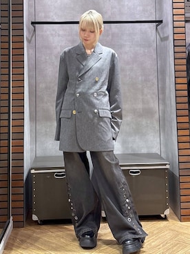 「PAGEBOY（ページボーイ）のレースアップトラックブーツ【ストレッチ/抗菌防臭/軽量/美脚】（ブーツ、ブラック系）」を使った、さとみんさんの秋コーディネート