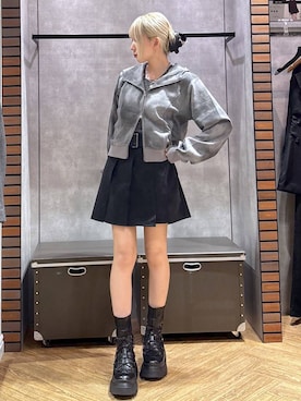 「PAGEBOY（ページボーイ）のレースアップトラックブーツ【ストレッチ/抗菌防臭/軽量/美脚】（ブーツ、ブラック系）」を使った、さとみんさんの秋コーディネート