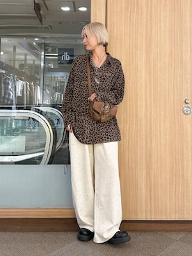 「アイテム（サンダル）」を使った、みきのすけさん（レディース・160cm・30代）の秋コーディネート