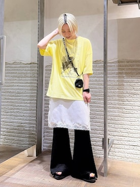 「JEANASIS（ジーナシス）のアイテム（Tシャツ/カットソー）」を使った、みきのすけさん（レディース・160cm）の春コーディネート