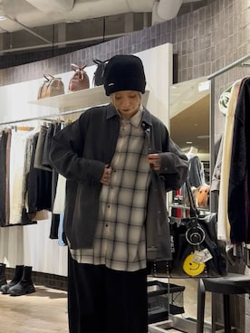 「アイテム（ニットキャップ/ビーニー）」を使った、みきのすけさん（レディース・160cm・30代）の秋コーディネート