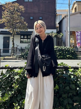 「アイテム（スラックス）」を使った、みきのすけさん（レディース・160cm・30代）の秋コーディネート