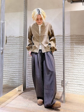 「JEANASIS（ジーナシス）のセミシアーリブヘンリー LS/326122（Tシャツ/カットソー、ホワイト系）」を使った、みきのすけさん（レディース）の春コーディネート