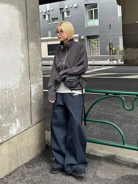 「JEANASIS（ジーナシス）のセミシアーリブヘンリー LS/326122（Tシャツ/カットソー、グレー系）」を使った、みきのすけさん（レディース）の春コーディネート