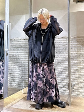 「JEANASIS（ジーナシス）の【Les Fleurs】メッシュZIPパーカー/455516（パーカー）」を使った、みきのすけさん（レディース・160cm・30代）の秋コーディネート
