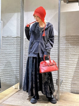 「JEANASIS（ジーナシス）のソフトラメリブUネックLS TEE/240318（Tシャツ/カットソー）」を使った、みきのすけさん（レディース・160cm）の冬コーディネート