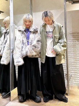 「アイテム（スウェット、パープル系）」を使った、みきのすけさん（レディース・160cm）の秋コーディネート