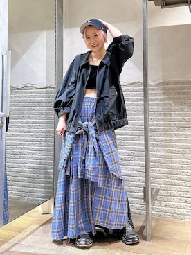 「FOREVER 21（フォーエバー トゥエンティーワン）の【2025SS】カップ付きクロップドキャミ（キャミソール）」を使った、みきのすけさん（レディース・160cm）の夏コーディネート