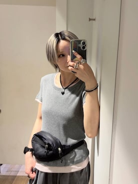「LOWRYS FARM（ローリーズファーム）のアソートゴムブレス 666475（ヘアゴム、ブラック系）」を使った、みきのすけさん（レディース）の夏コーディネート