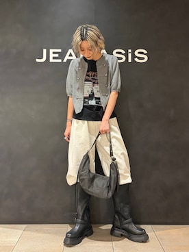 「JEANASIS（ジーナシス）のアイレットムーンショルダー/1049638（ショルダーバッグ、ブラック系）」を使った、みきのすけさん（レディース）の夏コーディネート