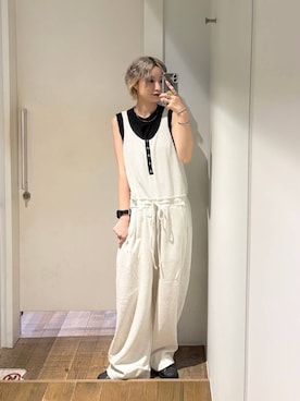 「JEANASIS（ジーナシス）の【接触冷感】コットンテンジクツイストNS（Tシャツ/カットソー、ブラック系）」を使った、みきのすけさん（レディース）の夏コーディネート