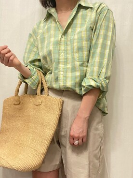 「UNIQLO（ユニクロ）のアイテム（トップス、ベージュ系）」を使った、Loveflower さん（レディース）の春コーディネート