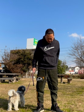 「アイテム（スニーカー）」を使った、pyopyoさん（メンズ・171cm）の冬コーディネート