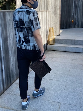「COACH（コーチ）のアイテム（クラッチバッグ）」を使った、toyamaruさん（メンズ・168cm）の秋コーディネート