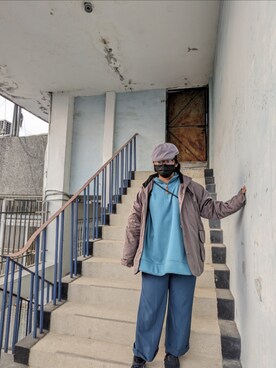 「NET（ネット）のアイテム（パンツ）」を使った、みずさん（レディース・153cm）の春コーディネート