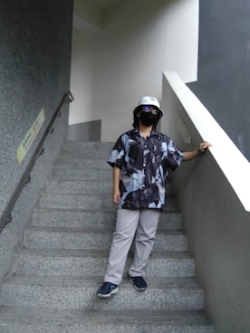 「アイテム（チノパンツ、シルバー系）」を使った、みずさん（レディース・153cm）の秋コーディネート