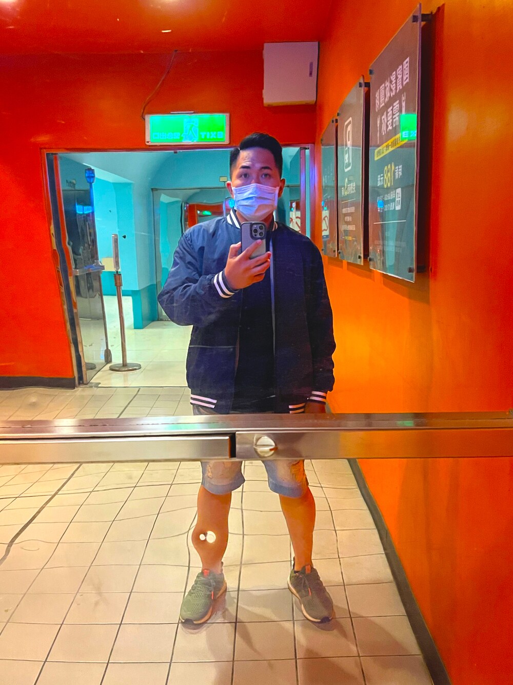 王宥勝さんの（ROOT）を使ったコーディネートの1枚目の写真