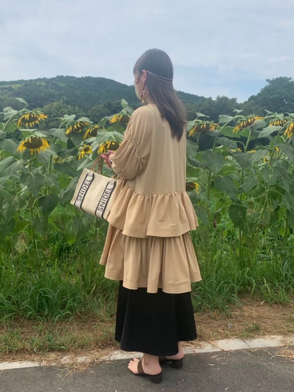 SNIDEL（スナイデル）の「フェイクラフィアバンブーバッグ（ショルダー