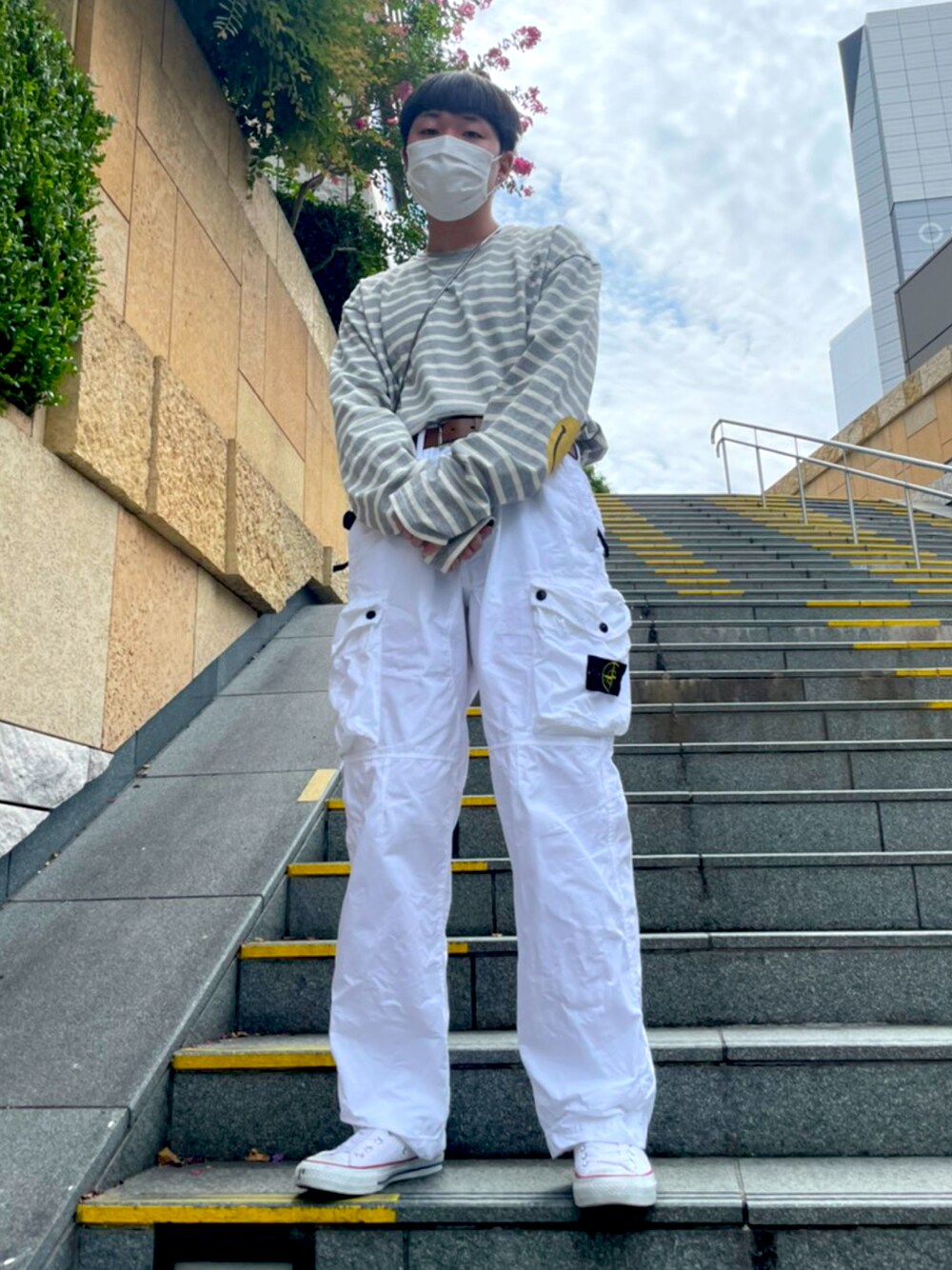 STONE  ストーンアイランド ホワイト デニムパンツ 31 STONE ISLAND ストーンアイランド ホワイト デニムパンツ 31