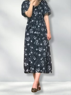 Vivienne Westwoodのパンプス（ゴールド系）を使った人気